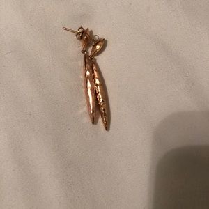 Gorjana Jewelry - Gorjana Nora Mid Drop Earrings Gorjana Jewelry - Gorjana Nora Mid Drop Earrings